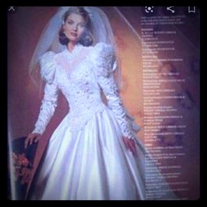 Vintage wedding dress